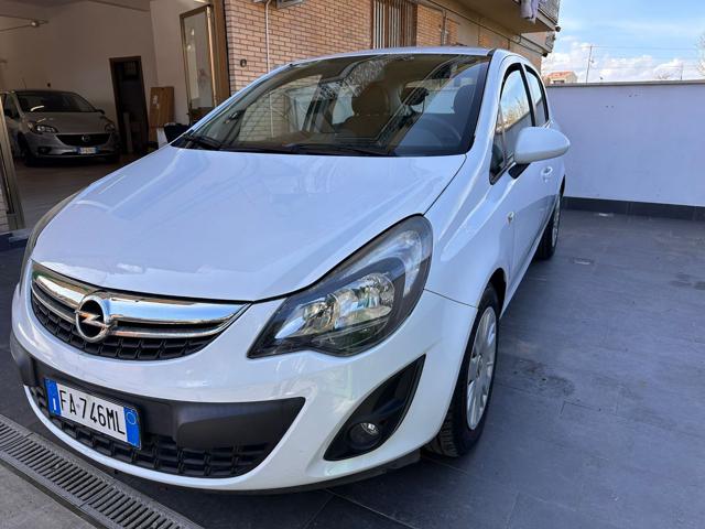 OPEL Corsa usata, con Climatizzatore