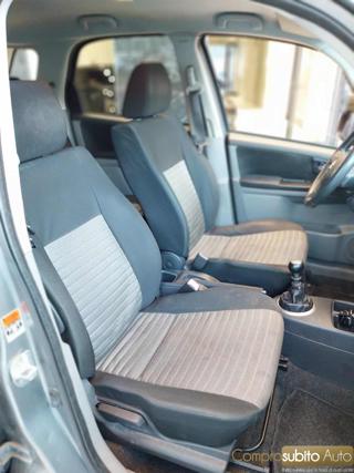 SUZUKI SX4 usata, con Sedile posteriore sdoppiato