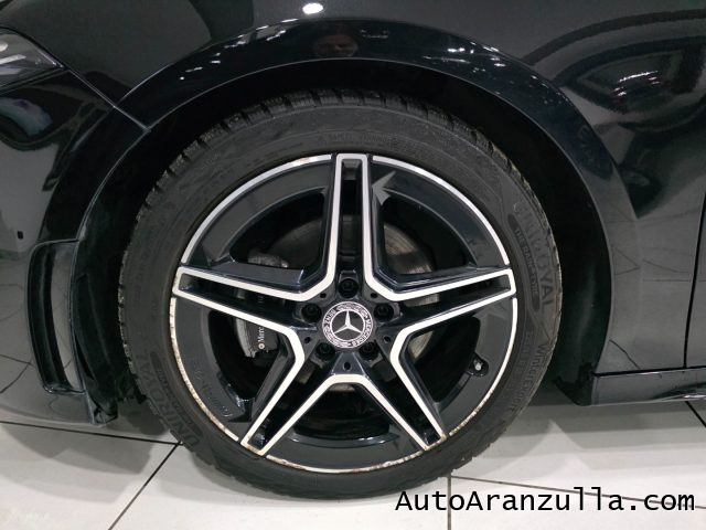 MERCEDES-BENZ A 200 usata, con Sedile posteriore sdoppiato