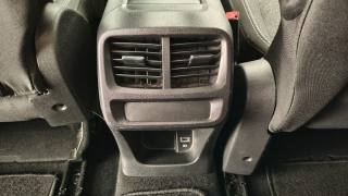 PEUGEOT Rifter usata, con Sensori di parcheggio posteriori