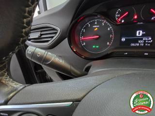 OPEL Crossland X usata, con Autoradio digitale