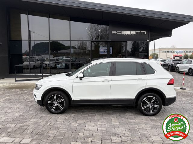 VOLKSWAGEN Tiguan usata, con Airbag laterali