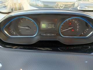 PEUGEOT 2008 usata, con Sistema di navigazione