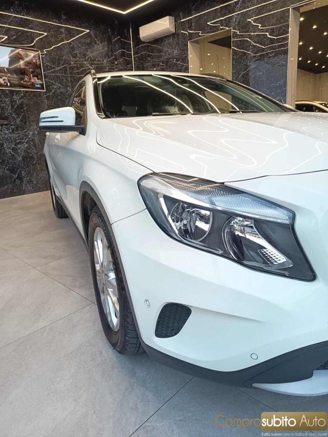 MERCEDES-BENZ GLA 200 usata, con Controllo trazione