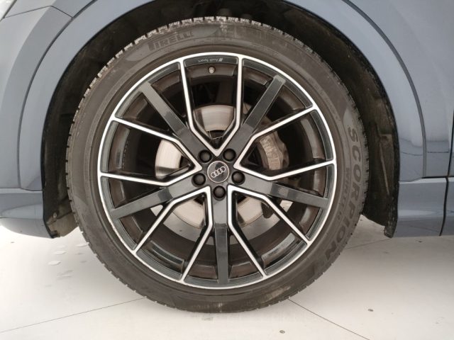 AUDI Q8 usata, con Cerchi in lega