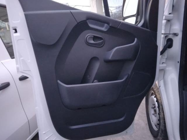 RENAULT Master usata, con Park Distance Control