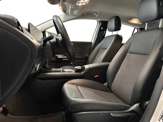 MERCEDES-BENZ GLA 180 usata, con Controllo trazione