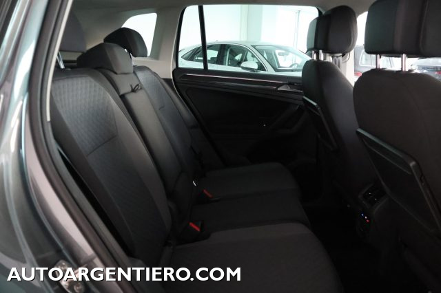 VOLKSWAGEN Tiguan usata, con Specchietti laterali elettrici