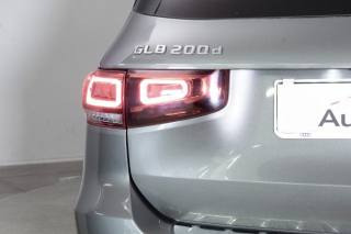 MERCEDES-BENZ GLB 200 usata, con ESP
