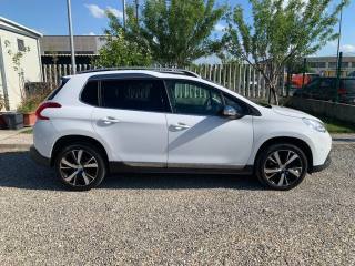 PEUGEOT 2008 usata, con Airbag Passeggero