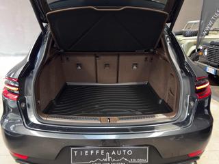 PORSCHE Macan usata, con Luci diurne LED