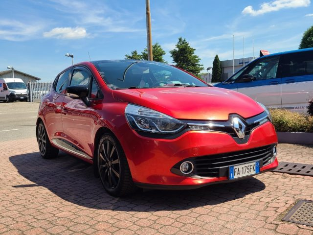 RENAULT Clio usata, con Airbag