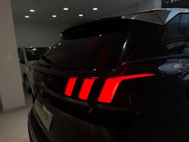 PEUGEOT 3008 usata, con Chiusura centralizzata