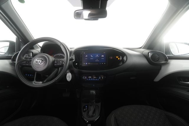 TOYOTA Aygo X usata 4
