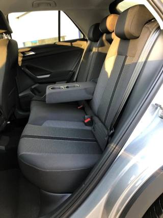VOLKSWAGEN T-Roc usata, con Airbag testa