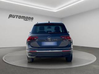 VOLKSWAGEN Tiguan usata, con Autoradio