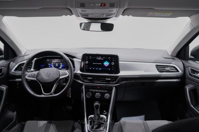 VOLKSWAGEN T-Roc usata, con Telecamera per parcheggio assistito