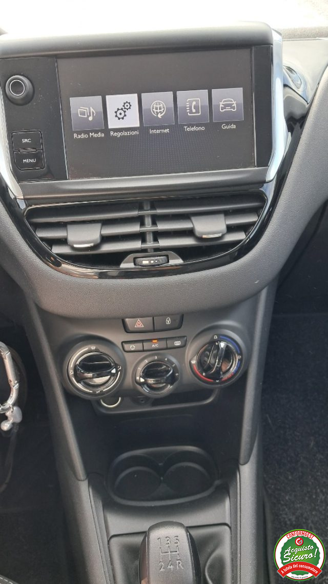 PEUGEOT 208 usata, con Boardcomputer