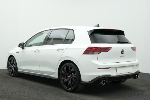 VOLKSWAGEN Golf usata, con Chiusura centralizzata