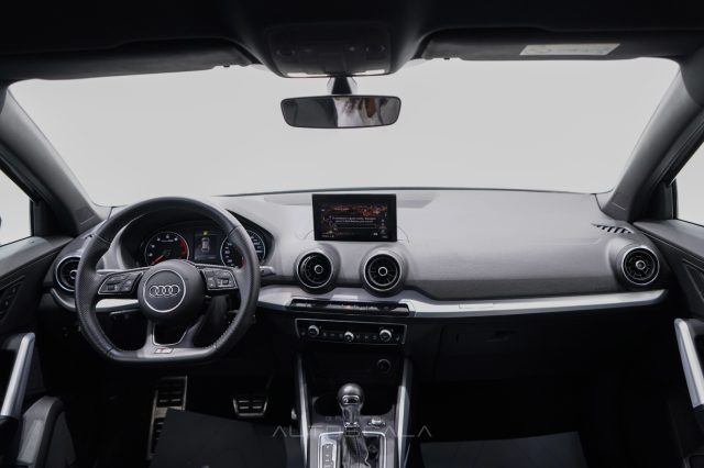 AUDI Q2 usata, con Specchietti laterali elettrici