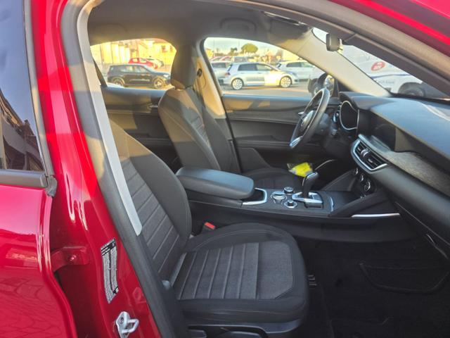 ALFA ROMEO Stelvio usata, con Park Distance Control