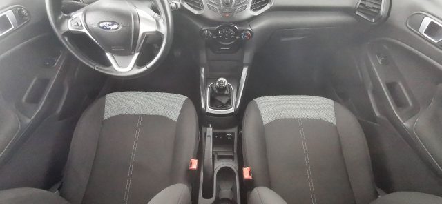 FORD EcoSport usata 37