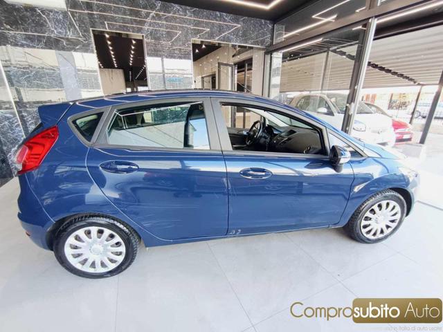 FORD Fiesta usata, con ESP