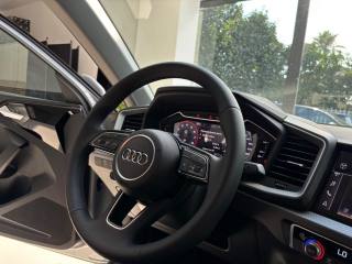AUDI A1 usata, con Autoradio digitale
