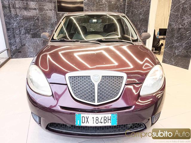LANCIA Ypsilon usata, con ABS