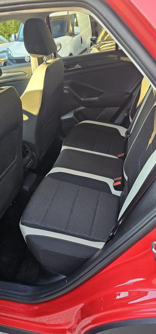VOLKSWAGEN T-Roc usata, con Touch screen