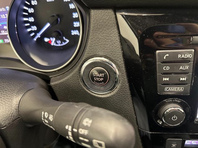 NISSAN Qashqai usata, con Sensore di luce
