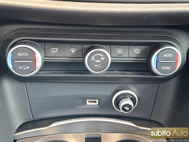 ALFA ROMEO Stelvio usata, con Park Distance Control