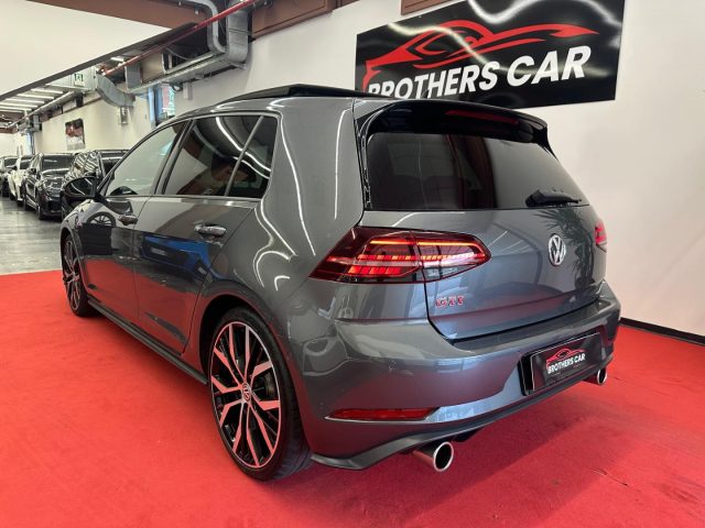 VOLKSWAGEN Golf GTI usata, con Alzacristalli elettrici