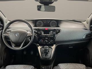LANCIA Ypsilon usata, con Airbag testa