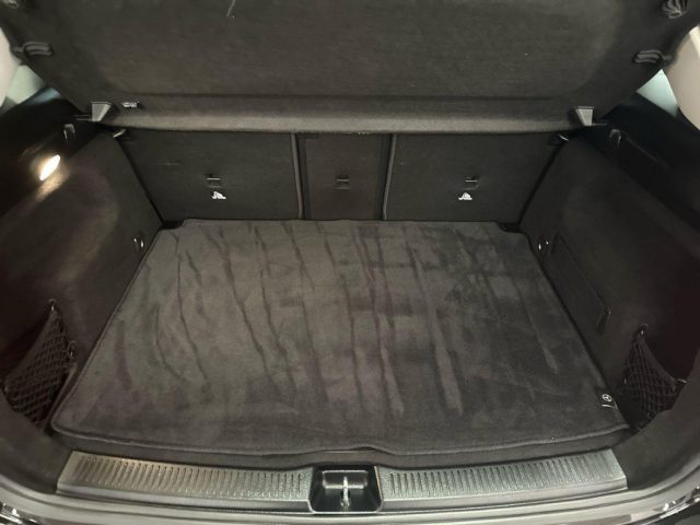 MERCEDES-BENZ B 180 usata, con Chiusura centralizzata