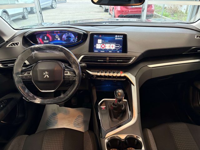 PEUGEOT 3008 usata, con Boardcomputer