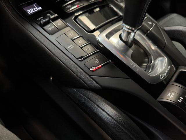 PORSCHE Cayenne usata, con Regolazione elettrica sedili