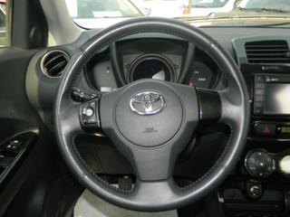 TOYOTA Urban Cruiser usata, con Controllo trazione