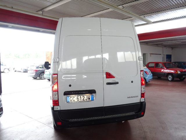 RENAULT Master usata, con Autoradio