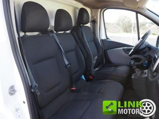 RENAULT Trafic usata 19