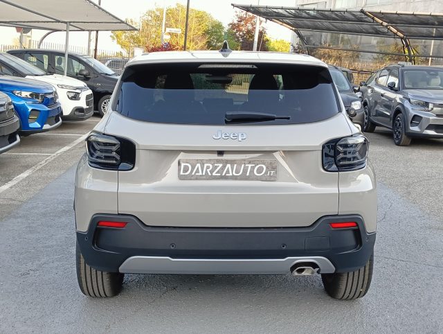 JEEP Avenger usata, con Leve al volante