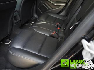 MERCEDES-BENZ GLA 200 usata 40