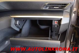 PEUGEOT 3008 usata, con USB