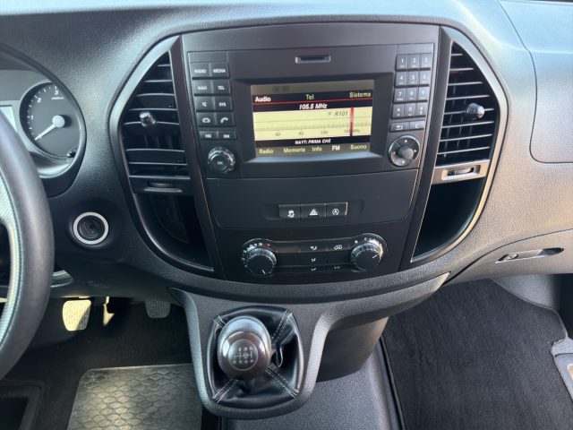 MERCEDES-BENZ Vito usata 11