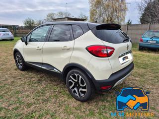 RENAULT Captur usata, con Autoradio