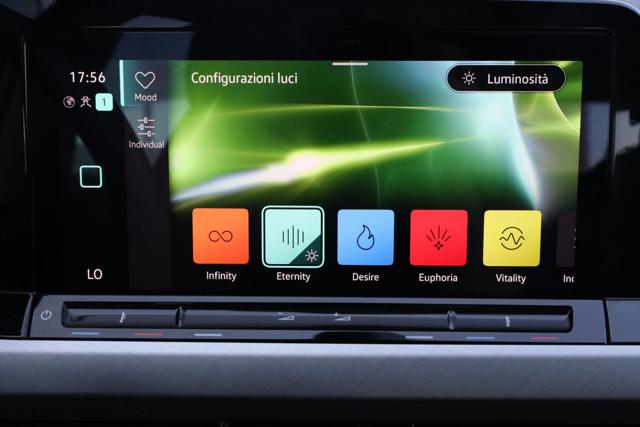 VOLKSWAGEN Golf usata, con Bluetooth