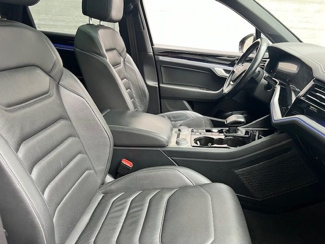 VOLKSWAGEN Touareg usata, con ESP