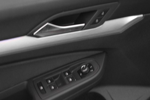 VOLKSWAGEN Golf usata, con Immobilizzatore elettronico