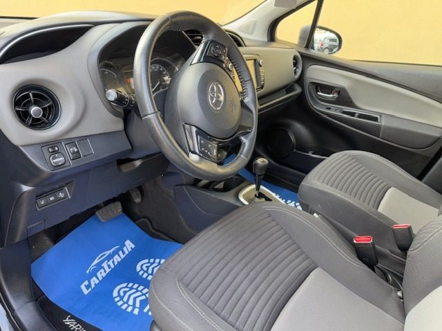 TOYOTA Yaris usata, con ESP