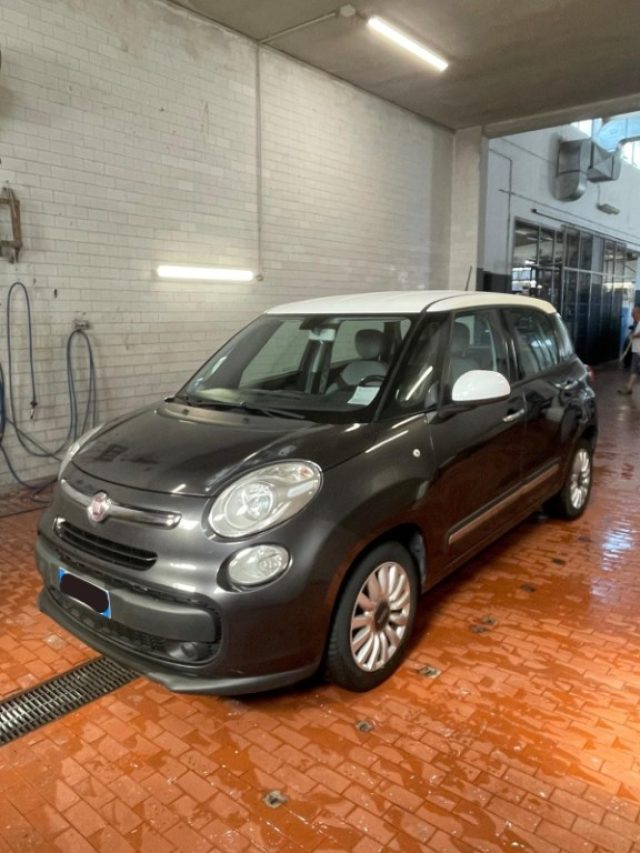 FIAT 500L usata, con Airbag